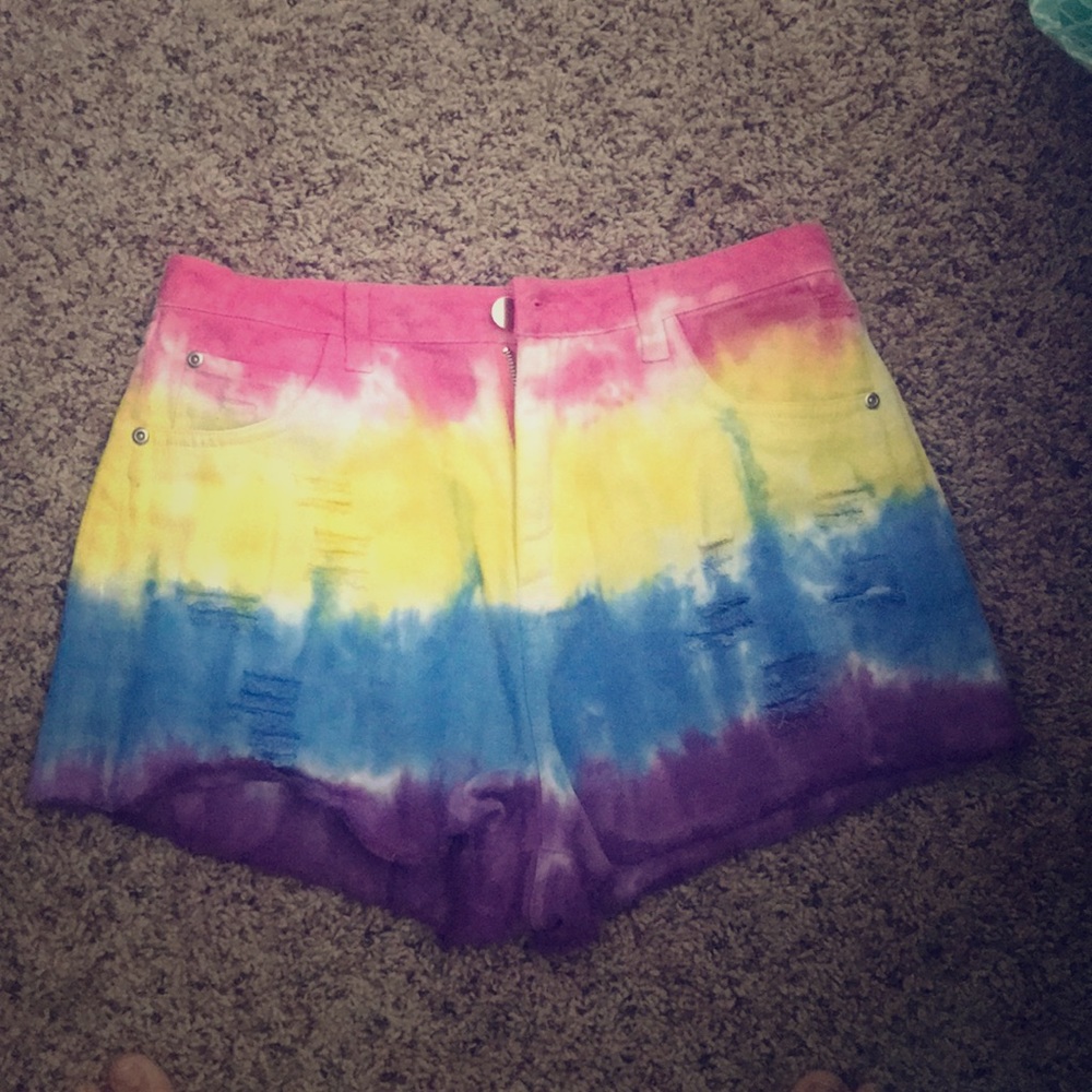 Size 27 shorts never worn! Super fun tie dye!